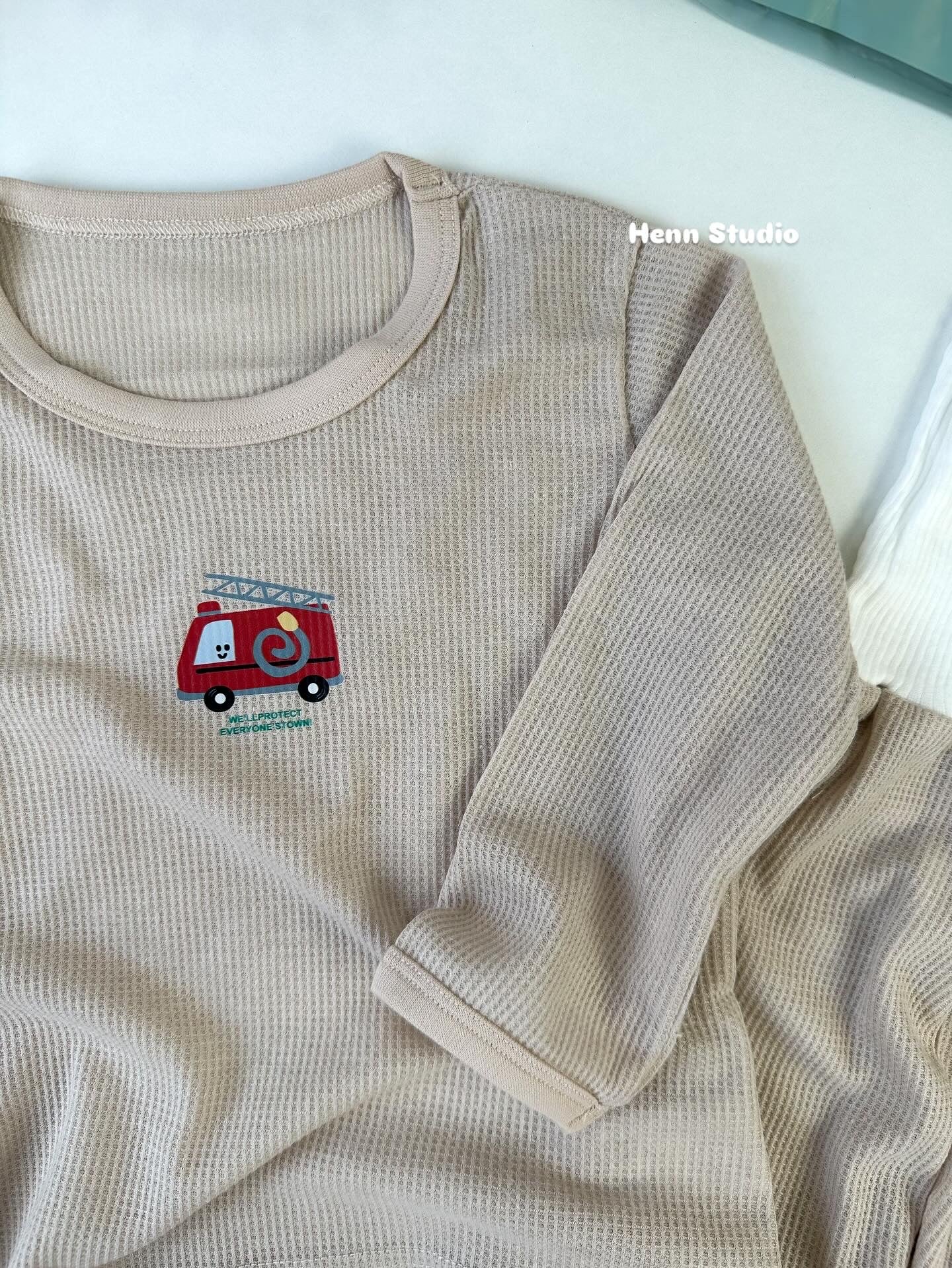 🇯🇵 Futafuta 4pcs Set Pyjamas