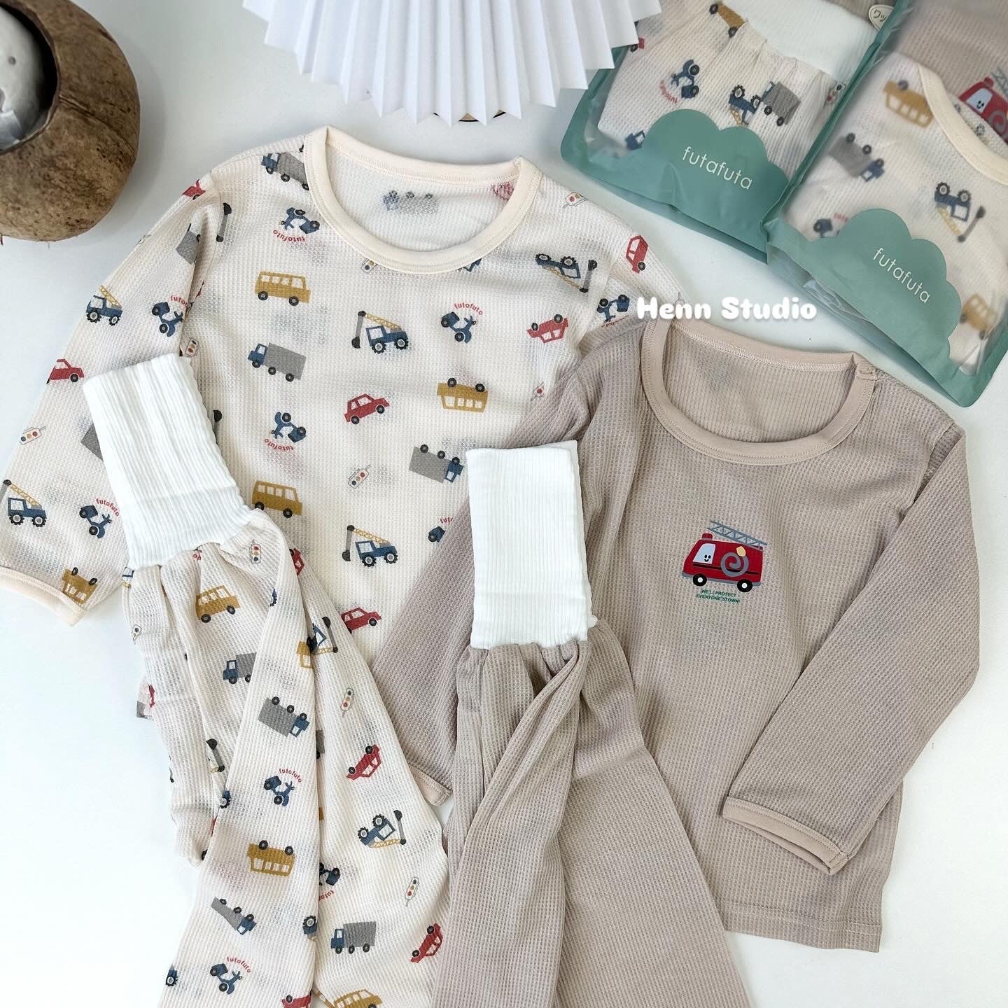 🇯🇵 Futafuta 4pcs Set Pyjamas