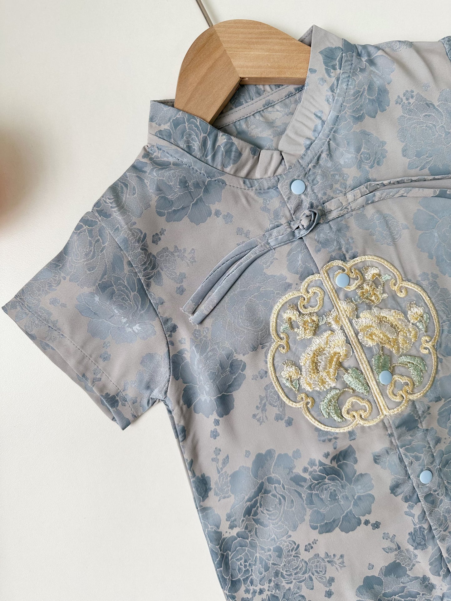 Ready Stock - CNY Boy 607/608/609