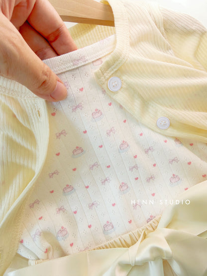 Ribbon Strap Top