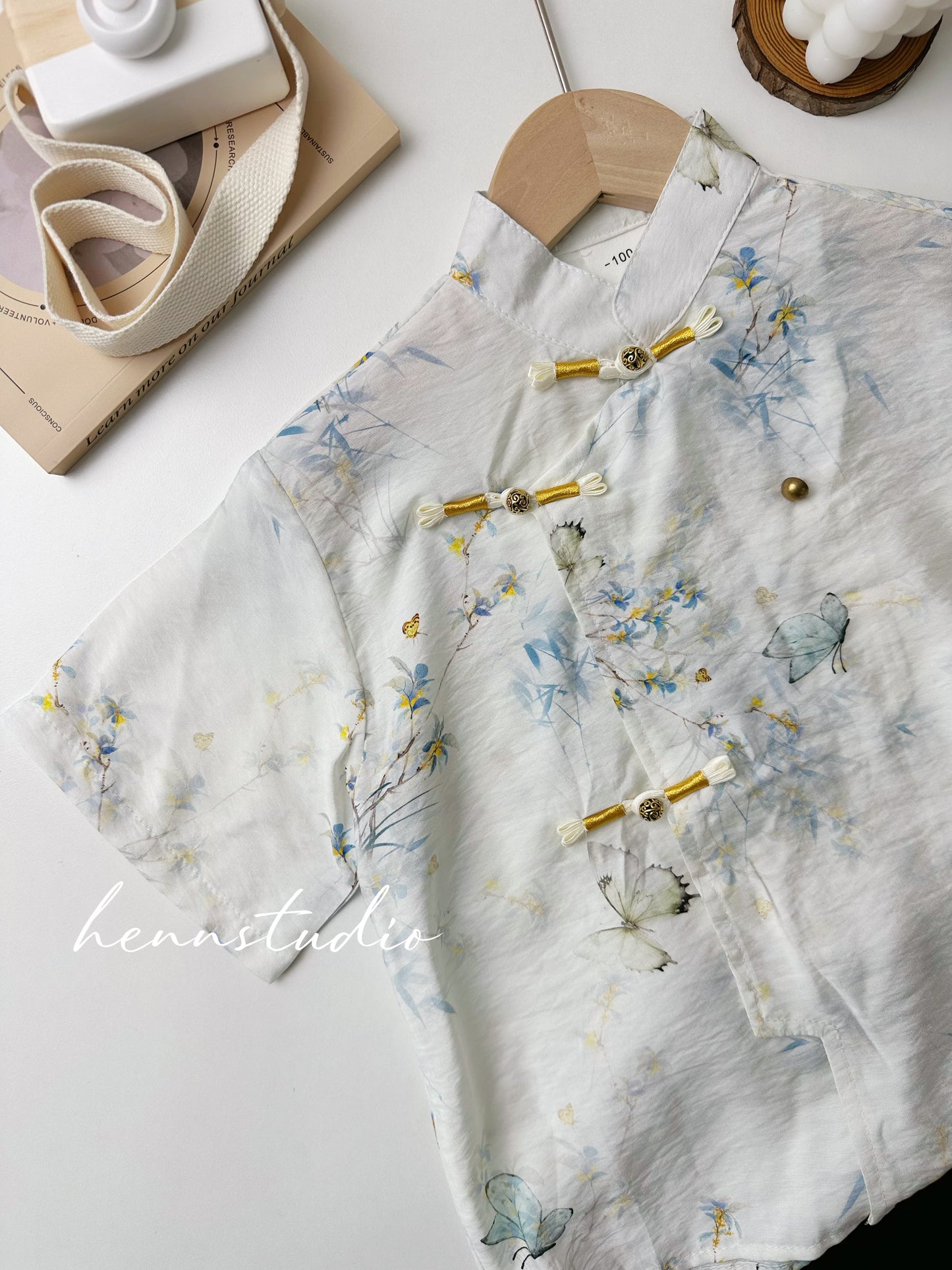 Preorder - Charming Ivory Butterfly Cheongsam 612 (FREE pendant)