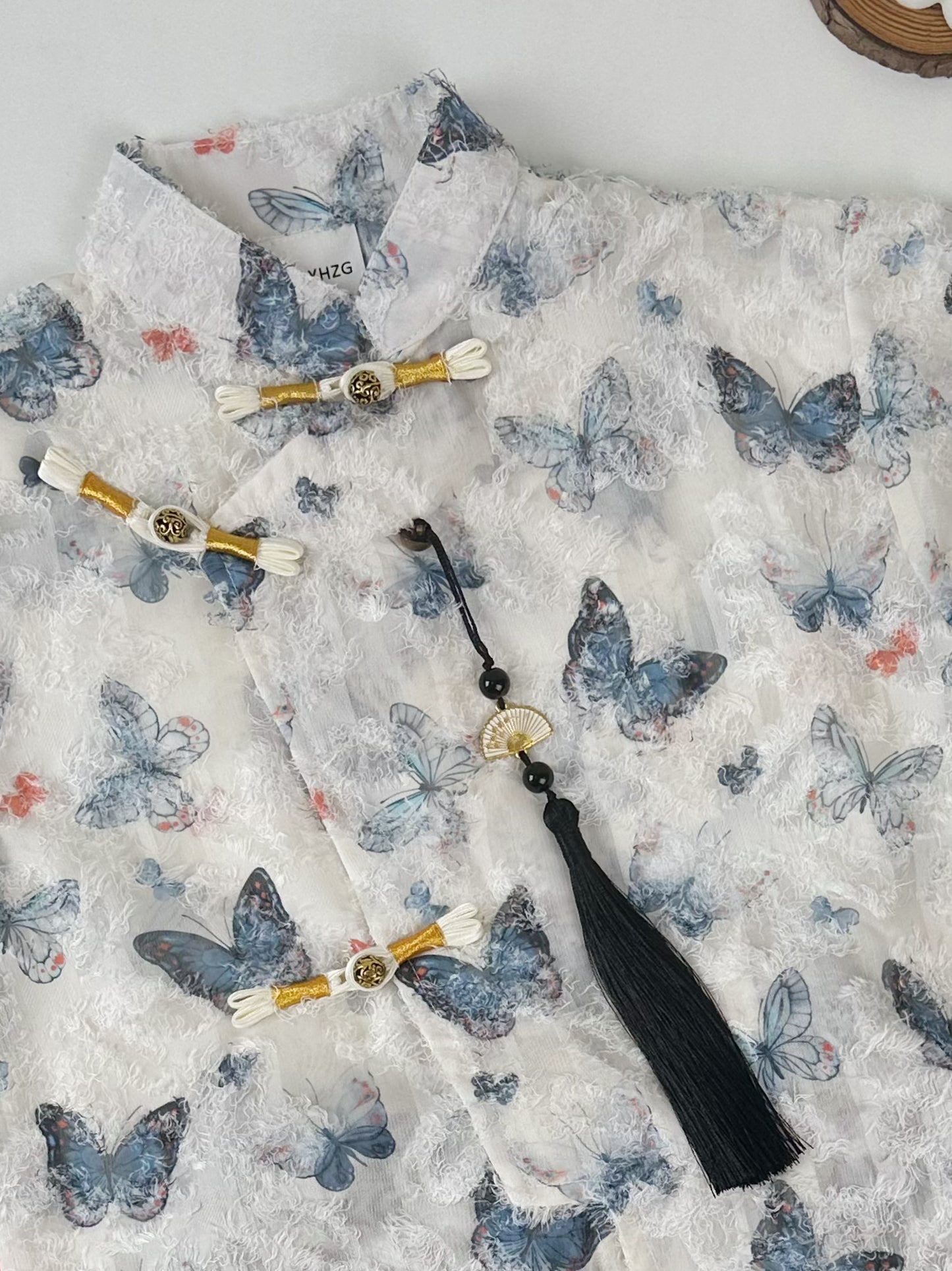 Preorder - Premium Butterfly Cheongsam 611 (FREE pendant)