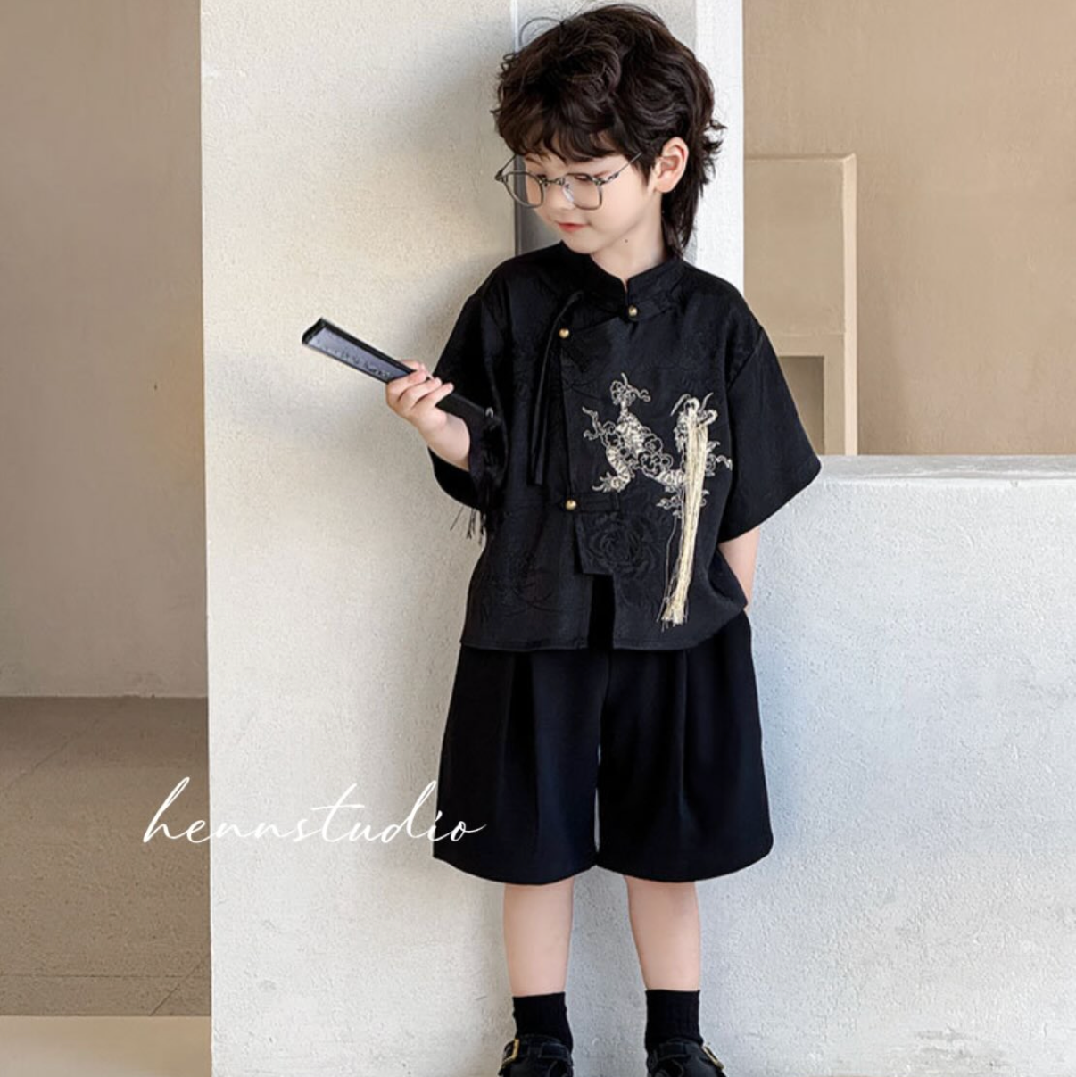 Classic Midnight Dragon Tassel (Last Size:100)