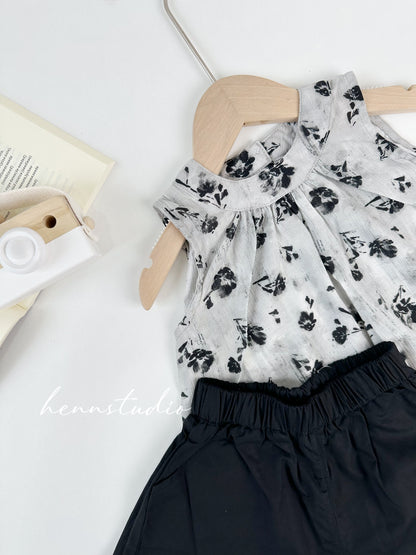 Ink Floral Set (Last Size: 90)