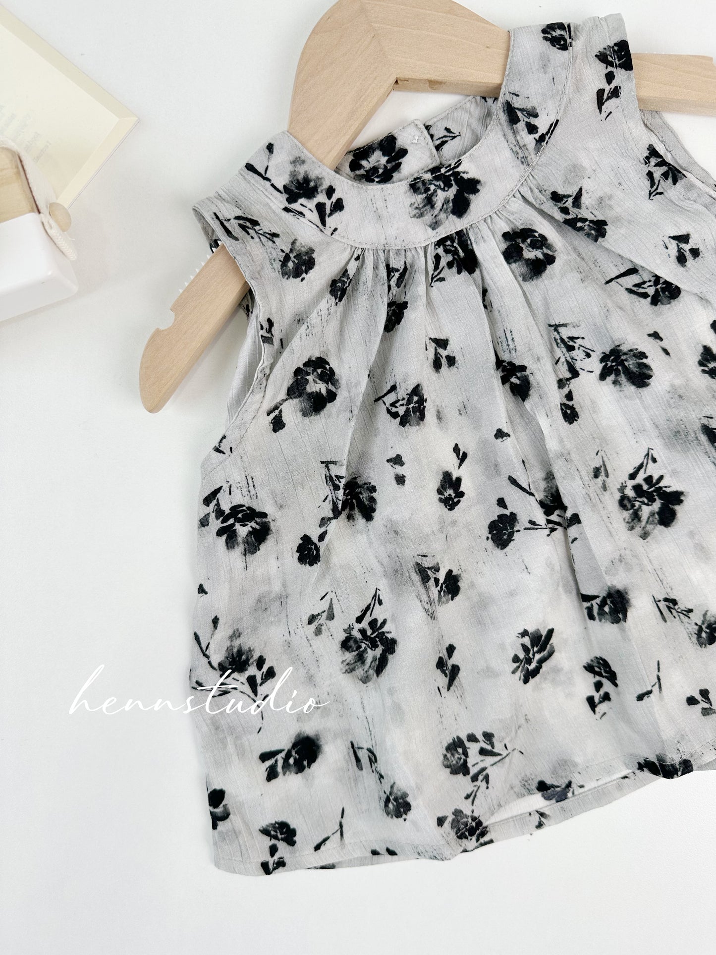 Ink Floral Set (Last Size: 90)